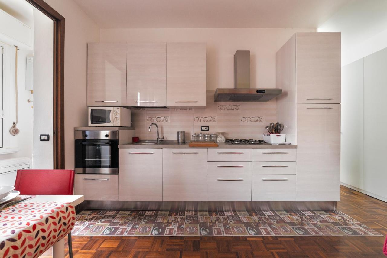 Milano Functional Apartment Екстер'єр фото